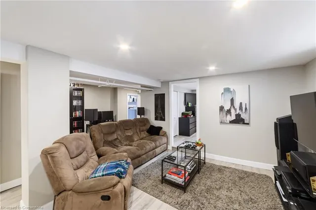 Additional image 39 of 91 Barnesdale Blvd