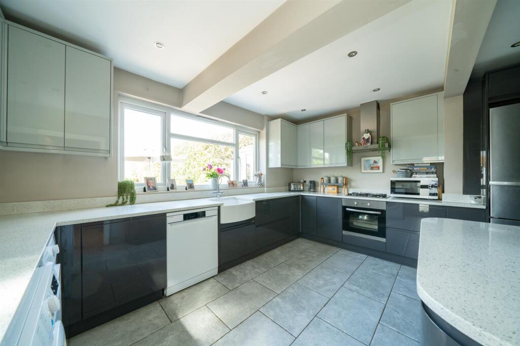 Additional image 10 of Hatfield Road, St. Albans