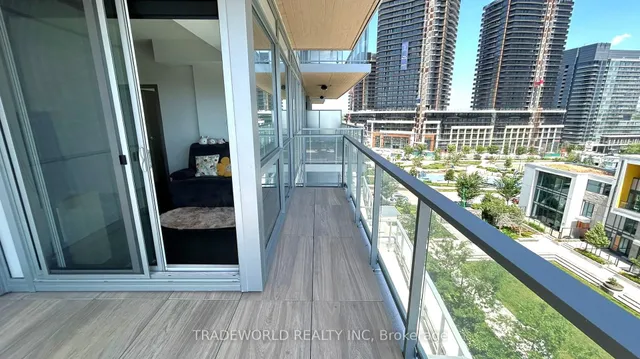 Additional image 18 of 27 McMahon Dr Unit 702