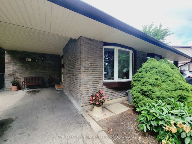 Additional image 3 of 61 Applegate Cres