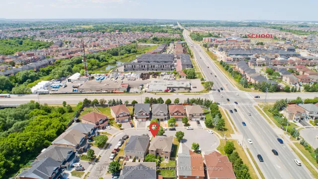 Additional image 48 of 74 EASTVIEW Gate