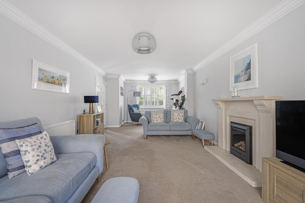 Additional image 3 of Bennett Close, Welwyn Garden City, AL7