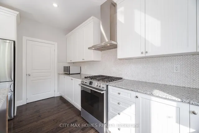 Additional image 14 of 8 Amberglow Crt