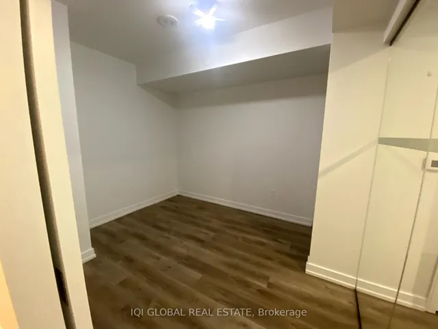 Additional image 11 of 1 Jarvis St Unit 1415