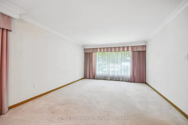 Additional image 7 of 3212 Cedartree Cres