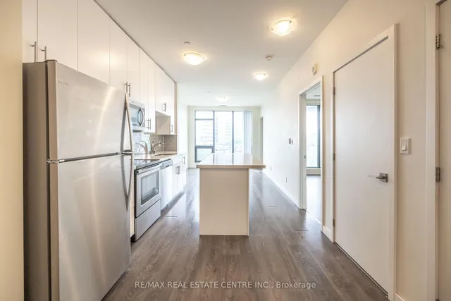 Additional image 17 of 690 King St Unit 412