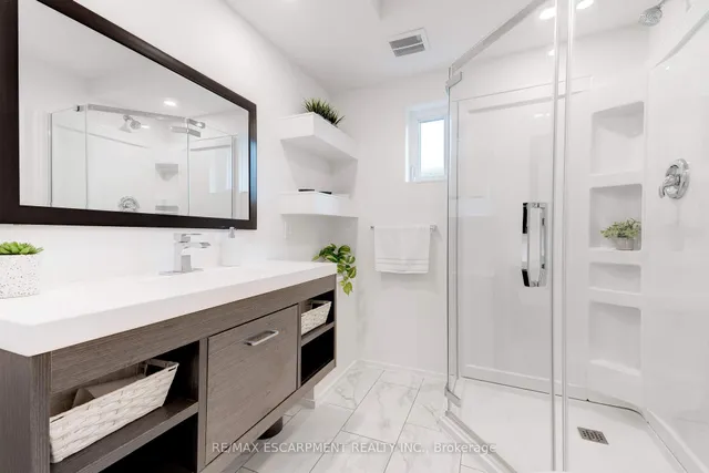 Additional image 25 of 627 Mullin Way