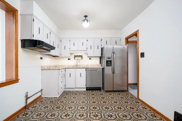 Additional image 11 of 96 Woodycrest Ave