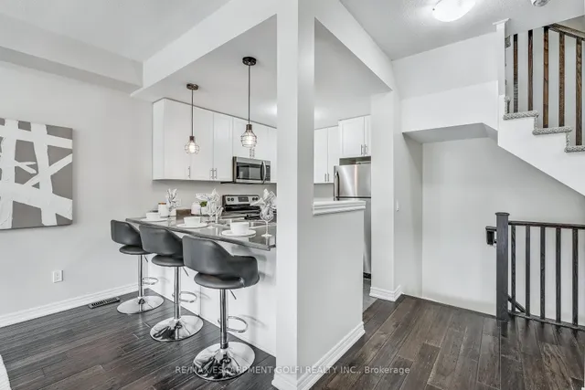 Additional image 11 of 16 Lakefront Dr