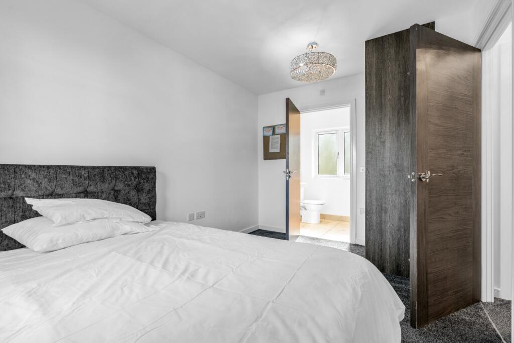 Additional image 14 of Victoria Close, Welwyn Garden City, Hertfordshire, AL7