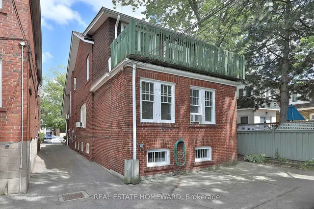 Additional image 28 of 756 Coxwell Ave