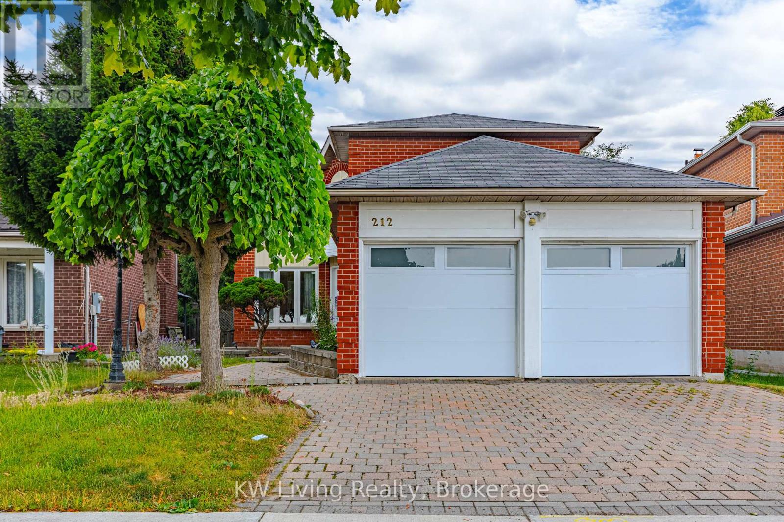 212 AUSTIN DRIVE|Markham (Unionville), Ontario L3R6M6