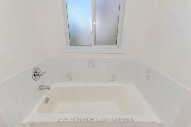 Additional image 27 of 1840 Mccoy Ave