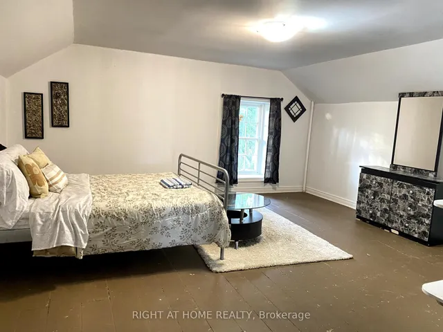 Additional image 7 of 545 Dundas St