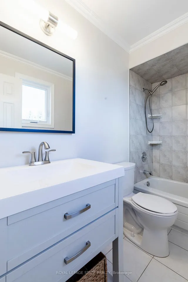 Additional image 33 of 35 Banbury Dr