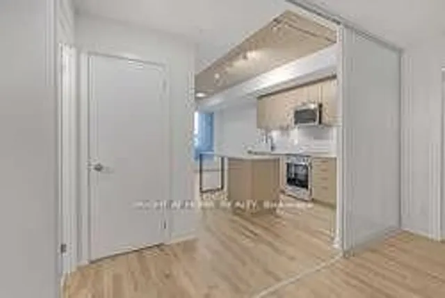 Additional image 18 of 1808 St.Clair Ave Unit 313