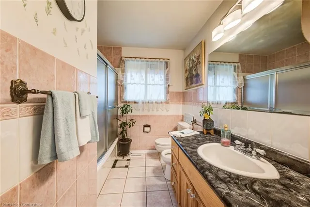 Additional image 20 of 170 Martinglen Cres