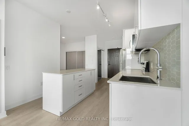 Additional image 18 of 2782 Barton St Unit 803