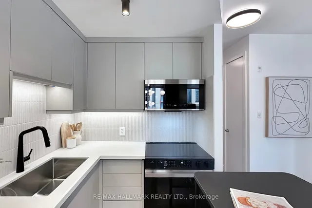 Additional image 7 of 10 Wellesley Pl Unit 206