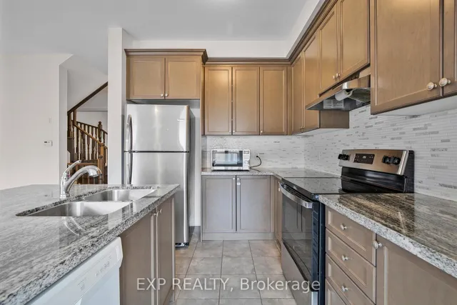 Additional image 10 of 29 Heming Tr