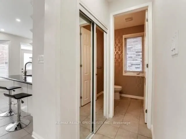 Additional image 21 of 923 Vickerman Way