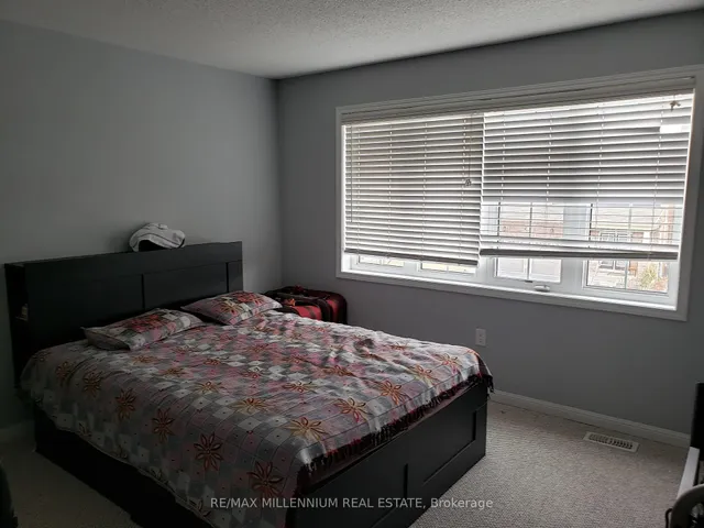 Additional image 8 of 76 Miracle Tr