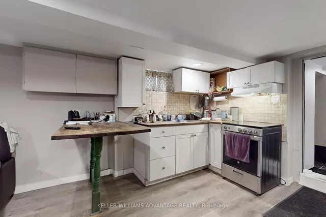 Additional image 22 of 585 Woodbine Ave