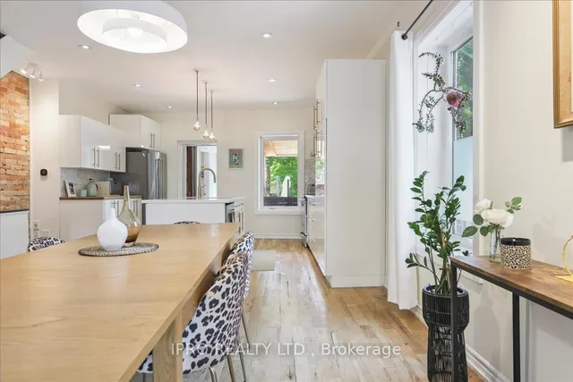 Additional image 12 of 2043 Davenport Rd