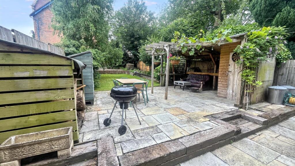 Additional image 23 of Woodstock Road, Moseley