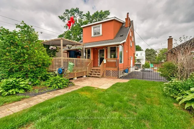 Additional image 38 of 550 Hughson St