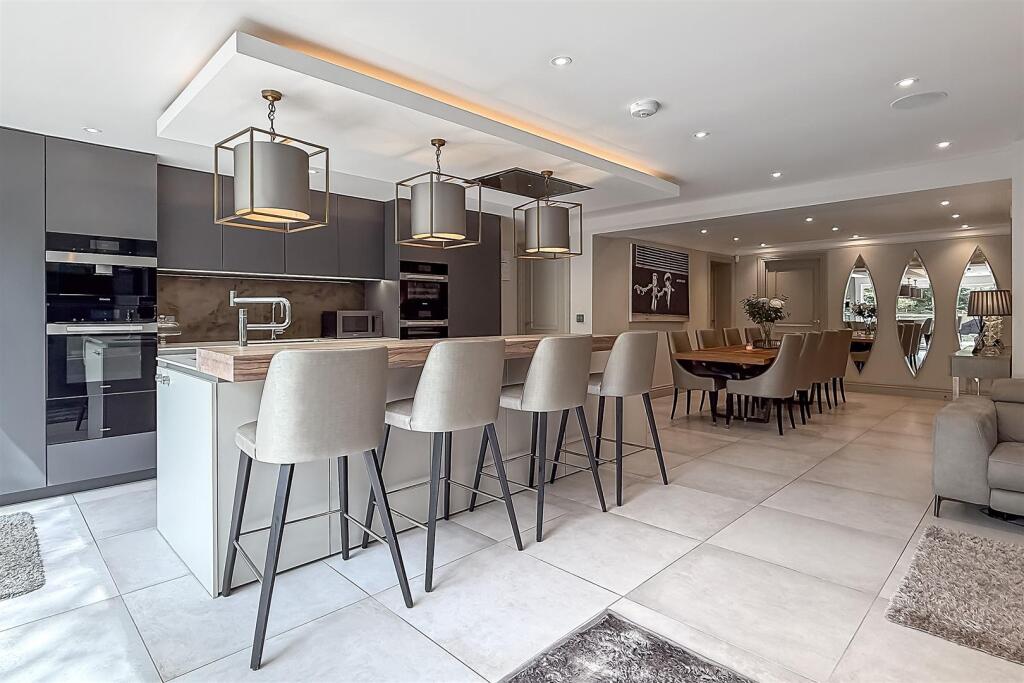 Additional image 43 of Bishops Road, Tewin, Welwyn