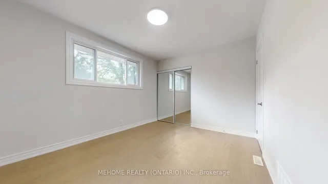 Additional image 13 of 41 Bellefontaine St