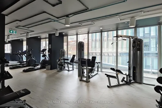 Additional image 34 of 68 Shuter St Unit 701