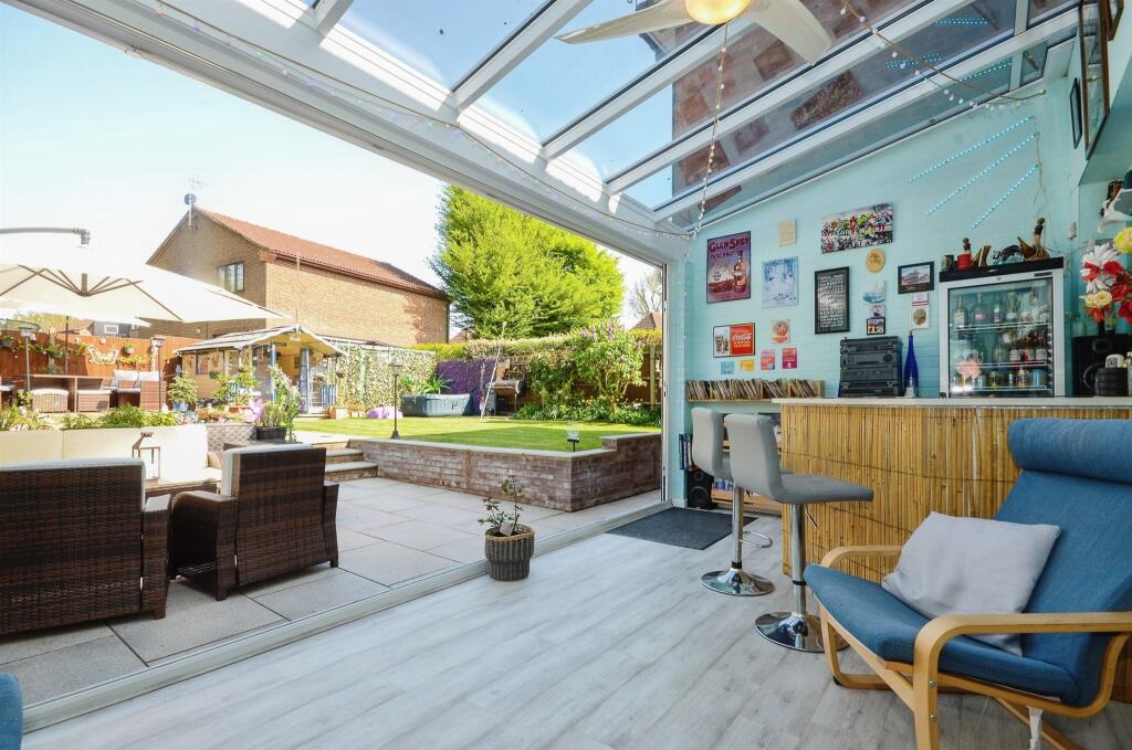 Additional image 17 of Reynards Way, Bricket Wood, ST. ALBANS