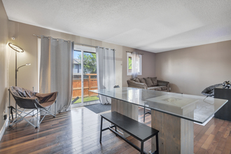 房产图片 4 - 加拿大英尼斯费尔 4516 47 街