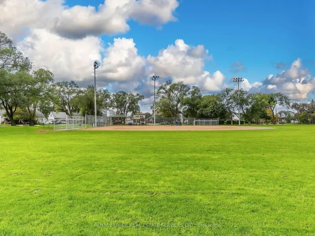 Additional image 49 of 7 Smith Cres Unit 312