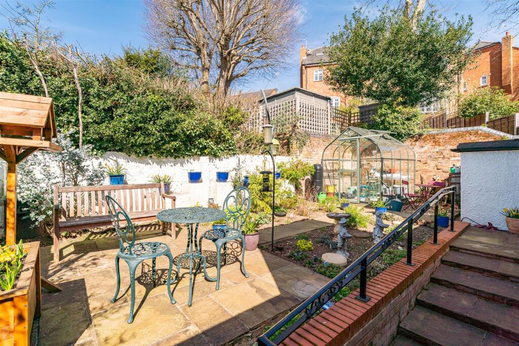 Additional image 25 of Church Street, Welwyn