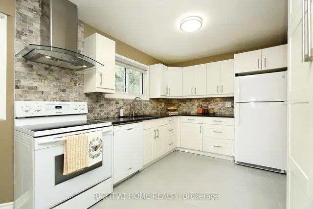 Additional image 17 of 2 Snapdragon Dr