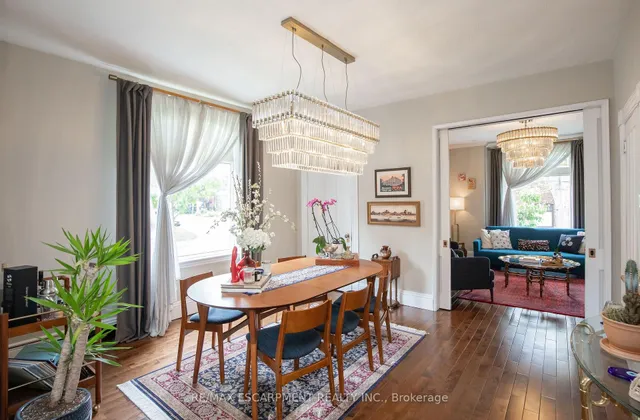 Additional image 14 of 167 NAPIER St