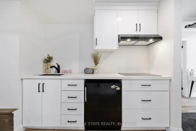 Additional image 12 of 136 Crafter Cres