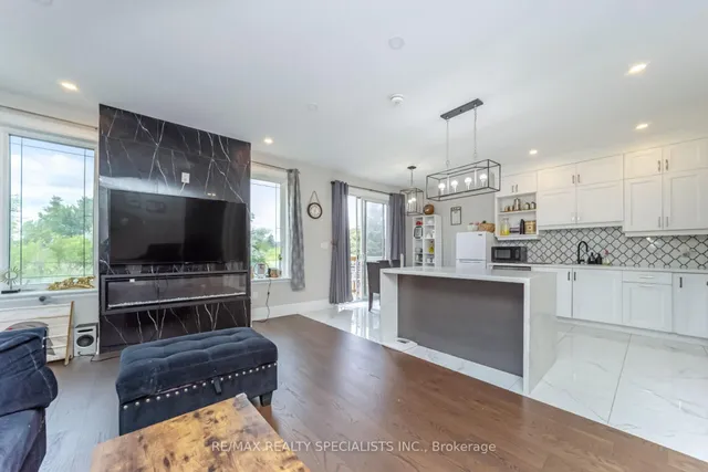 Additional image 8 of 111 Iceland Poppy Tr