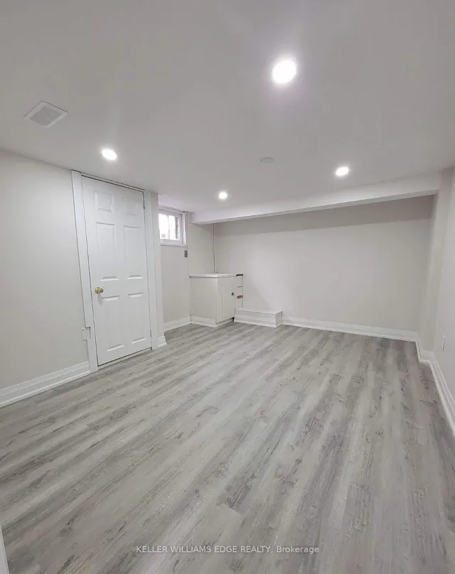 Additional image 32 of 60 West 1st St