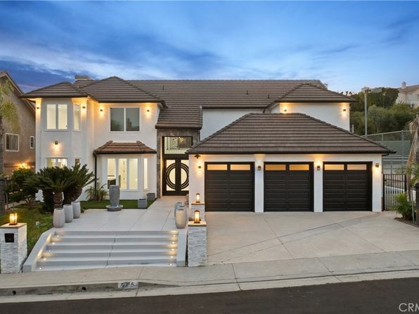 5965 Nora Lynn Dr, Woodland Hills, CA 91367