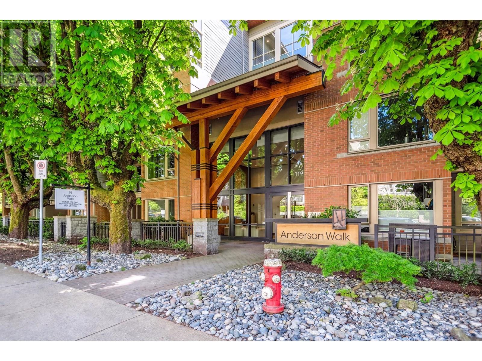 311 119 W 22ND STREET|North Vancouver, British Columbia V7M0B4
