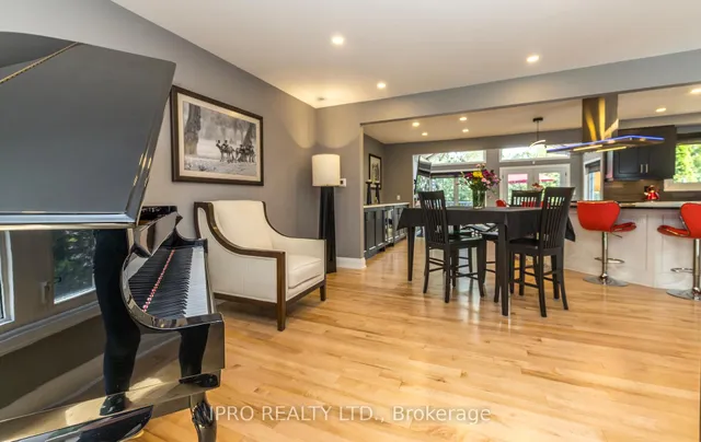 房产图片 18 - 2183 Sandringham Dr