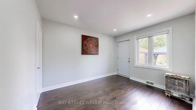 Additional image 17 of 15 Macleod St