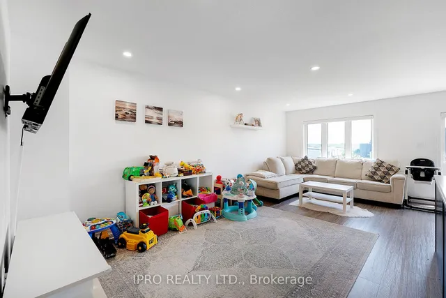 Additional image 12 of 78 Pony Way