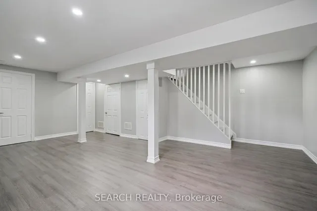 Additional image 29 of 15 Hector Crt