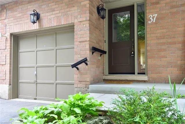 Additional image 4 of 26 Moss Blvd Unit 37