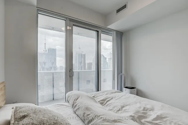 Additional image 15 of 55 Cooper St Unit 5601